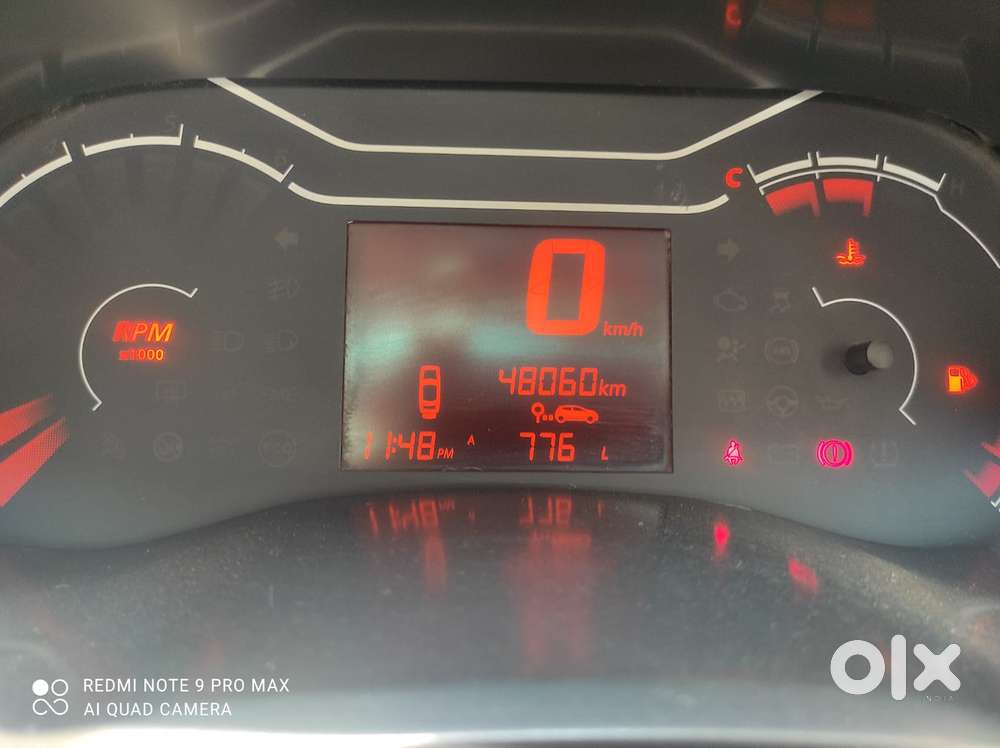 Renault Triber 1.0 Rxe, 2022, Petrol