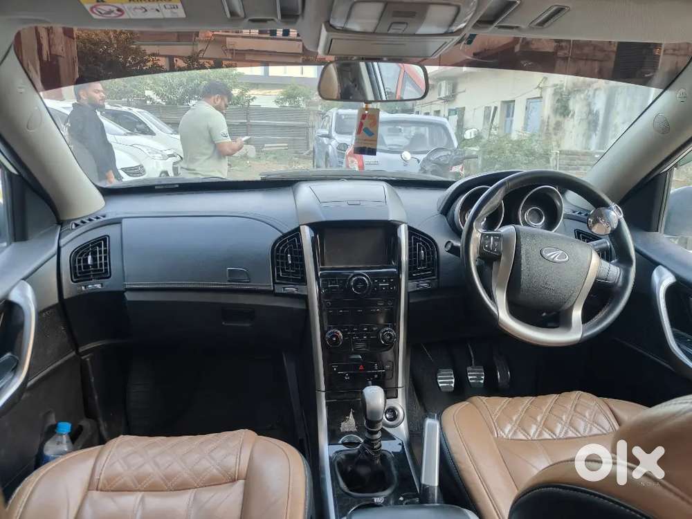 Good Conditions And Well Maintained Car In Showroom Service