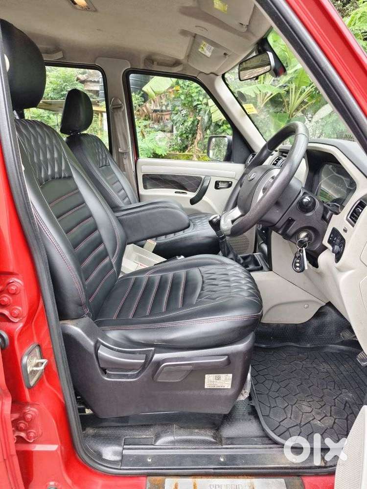 Mahindra Scorpio S10 7 Seater, 2015, Diesel