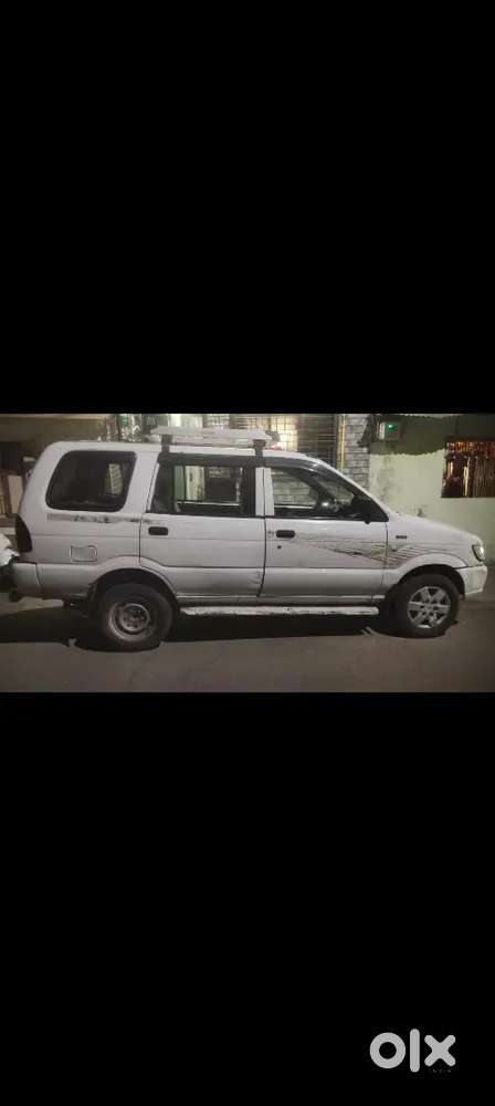 Chevrolet Tavera 2011 Diesel Car