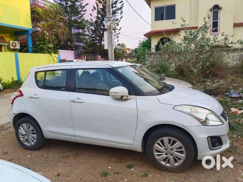 Maruti Suzuki Swift 2018 Petrol Well Maintained