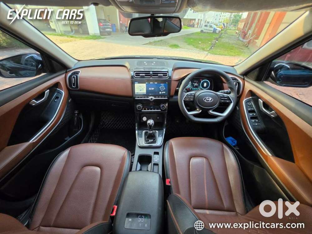 Hyundai Alcazar Platinum 7 Str 1.5 Diesel Adventure, 2023, Diesel