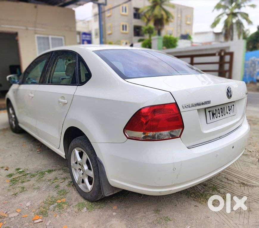 Volkswagen Vento 1.2 Tsi Highline At, 2013, Petrol