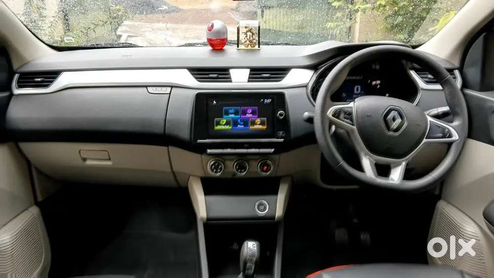 Renault Triber Automatic Top Model
