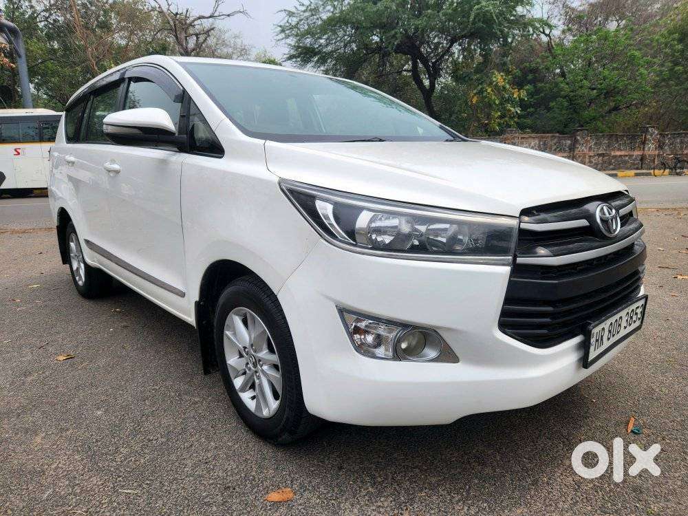 Toyota Innova Crysta 2.4 Gx Mt, 2017, Diesel