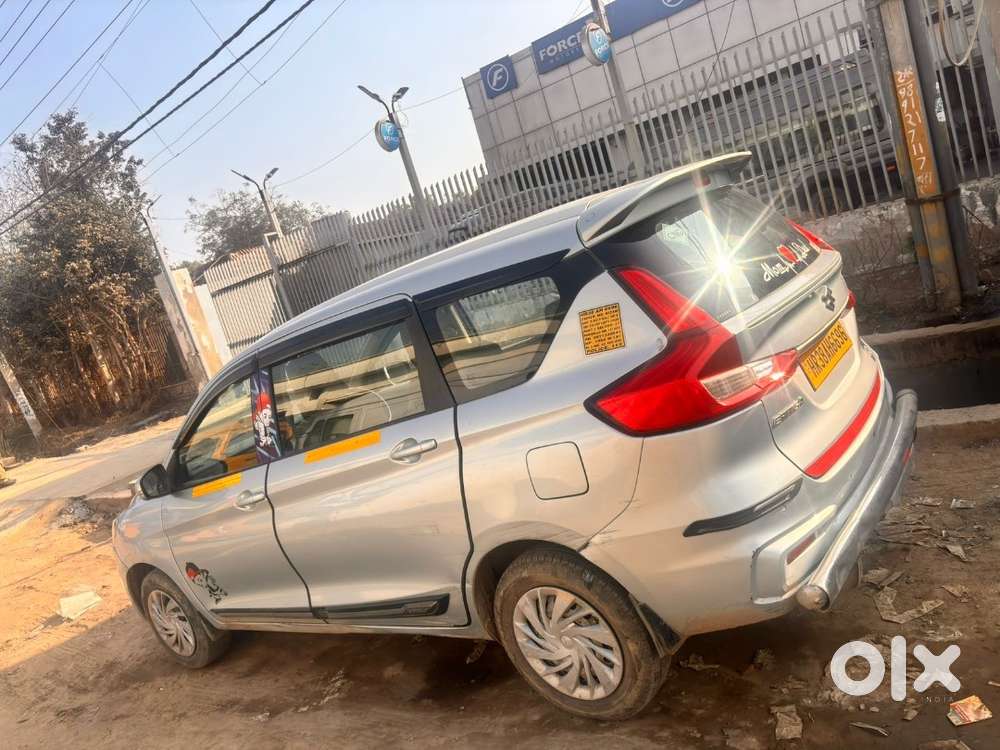 Maruti Suzuki Ertiga Cng+petrol