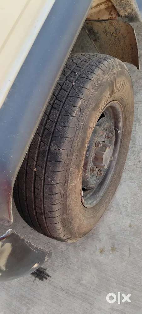 Mahindra  2010 Diesel 150000 Km Driven 4tyre New All Documents Complet