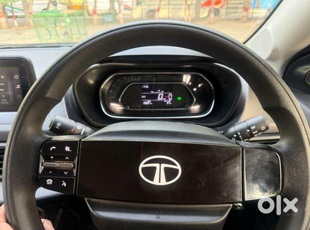 Tata Nexon Smart 1.2 Revotron Petrol 5 Mt, 2024, Petrol