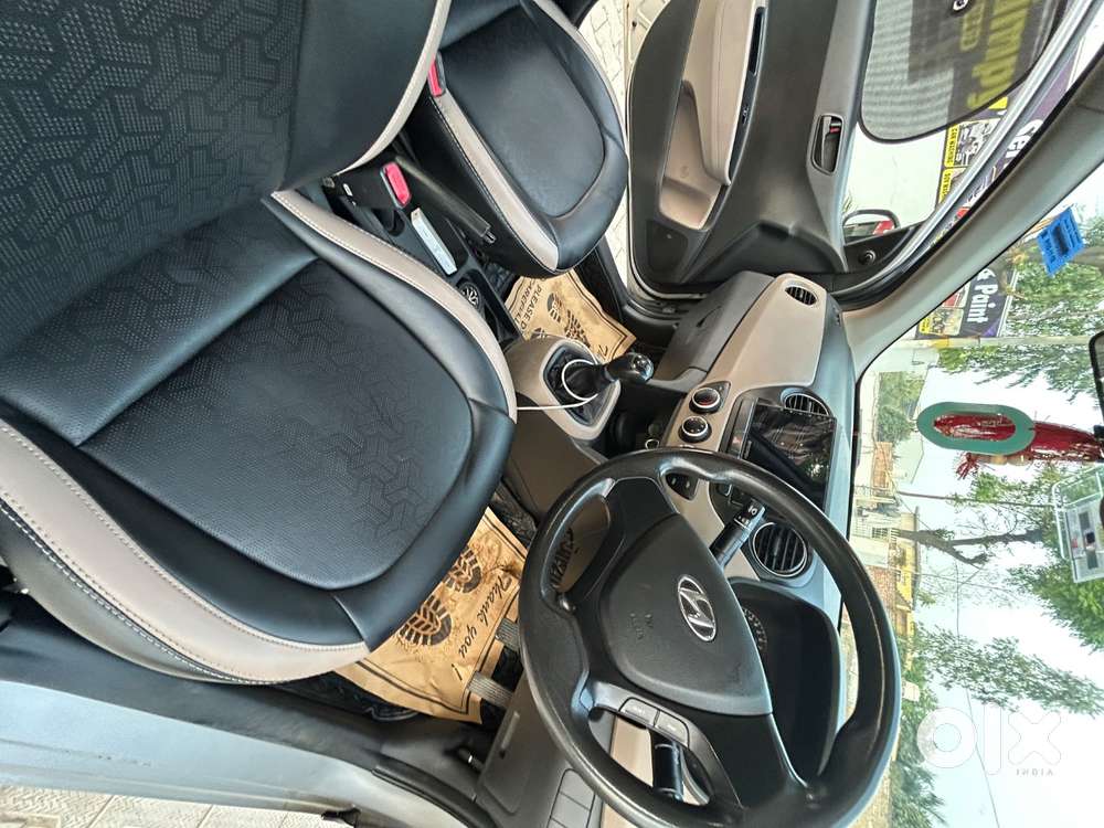 Hyundai Xcent Base 2016