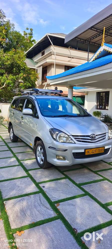 Toyota Innova 2.5 G (diesel) 7 Seater, 2011, Diesel