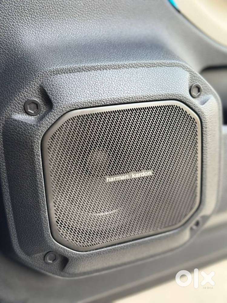 Mahindra Thar Roxx Ax7 L Diesel Mt 2wd, 2025, Diesel