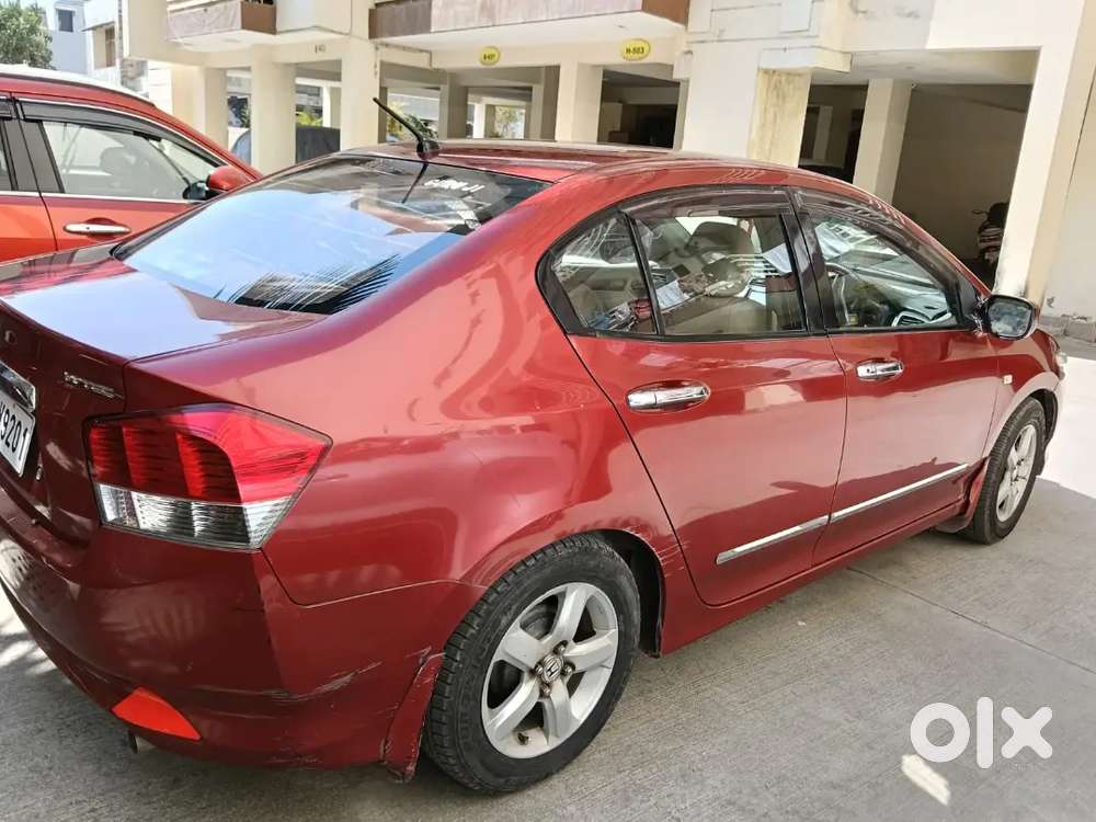 Genuine Car 2029 Paas Hai.
