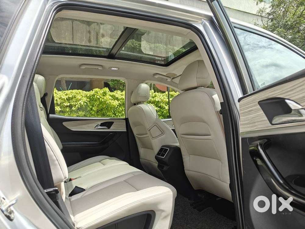Mahindra Xuv700 2.2 Ax 7 Diesel Mt Str, 2023, Diesel