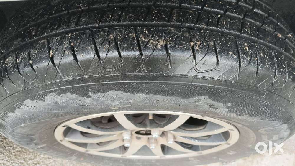 Mahindra Tuv 300 T6, 2015, Diesel