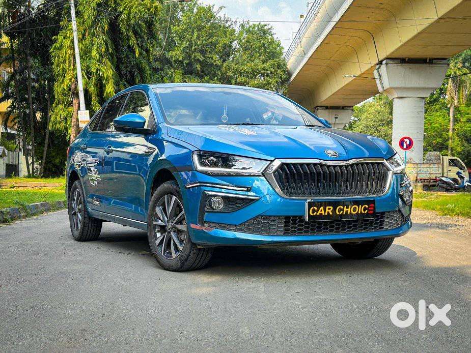 Skoda Slavia Style 1.0l Tsi Mt, 2023, Petrol