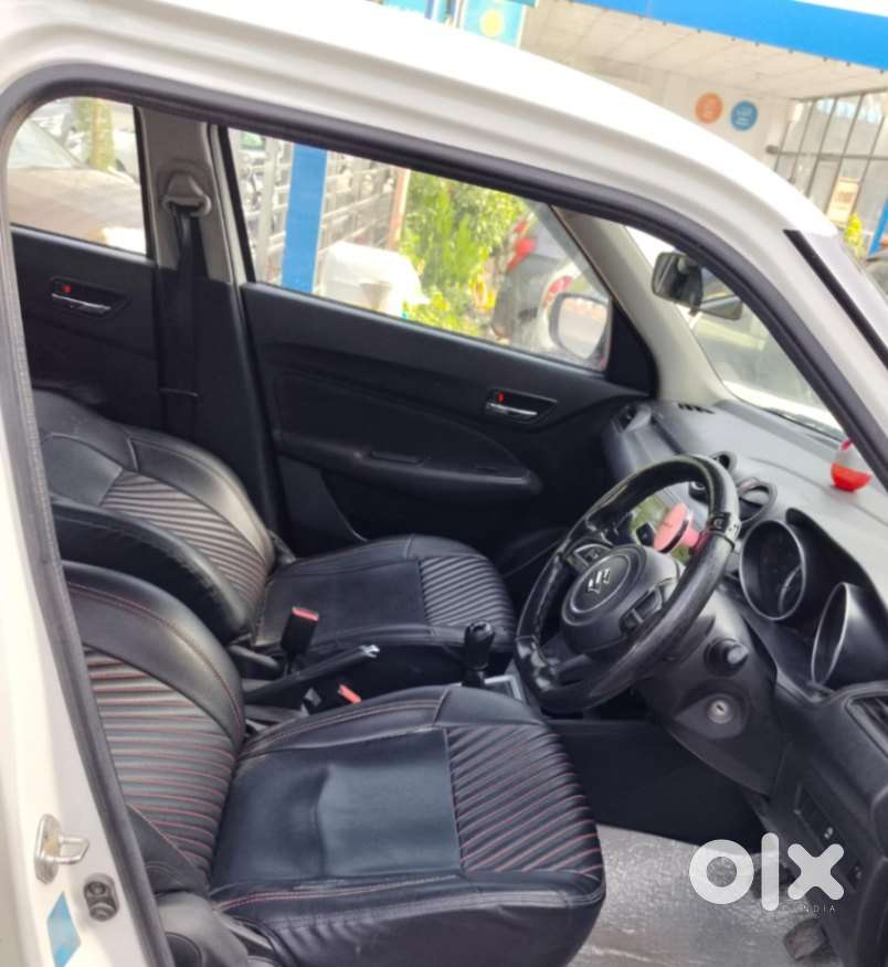 Maruti Suzuki Swift 1.2 Vxi (o), 2021, Petrol