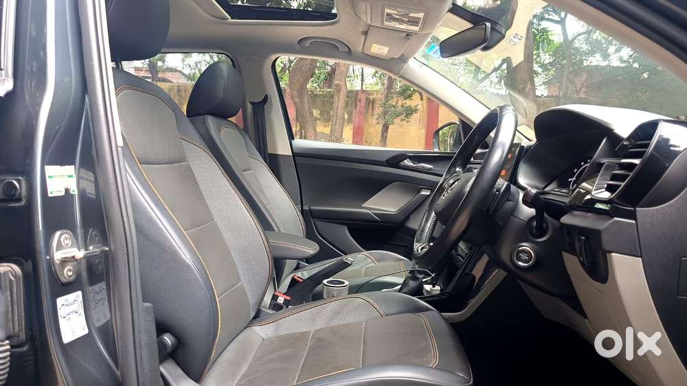 Skoda Kushaq 1.0 Tsi Style At, 2022, Petrol