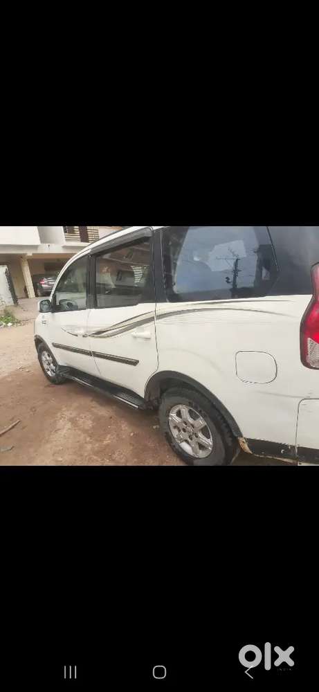 Mahindra Xylo