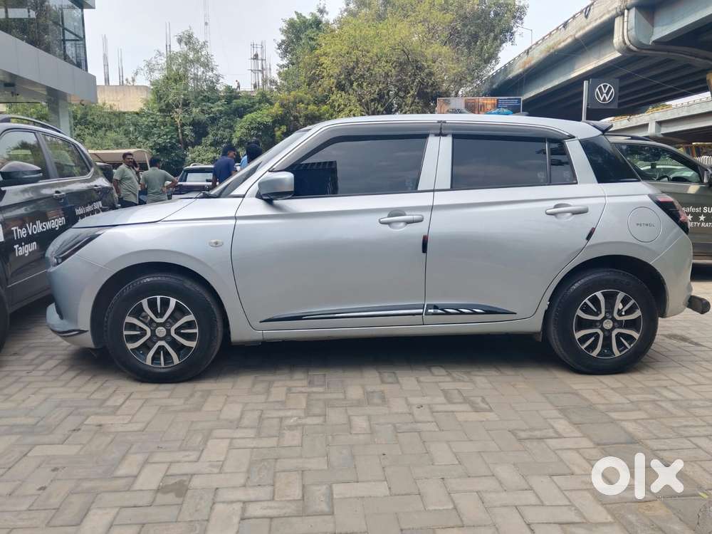 Maruti Suzuki New-gen Swift Lxi, 2024, Petrol