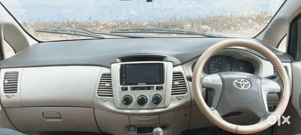 Toyota Innova 2.5 G 2013