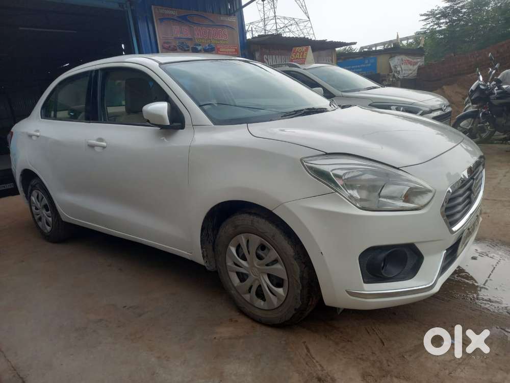 Maruti Suzuki Dzire 1.2 Vxi, 2019, Petrol