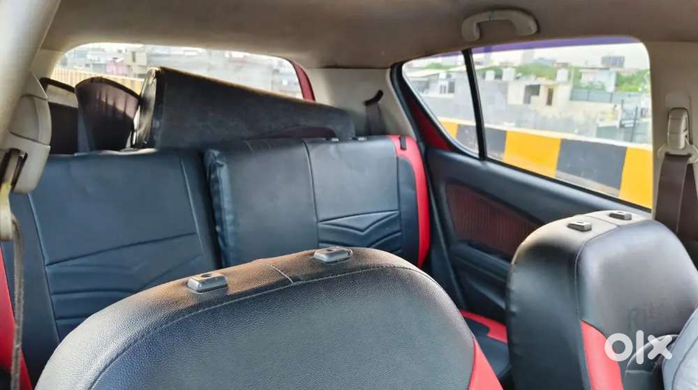 Jbl Speaker 
Insurance 
Power Window 
Stapnee 
Cng + Petrol Hd Display