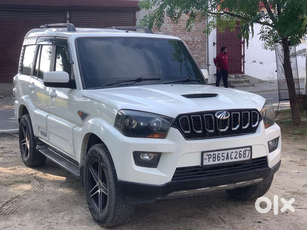 Mahindra Scorpio Diesel 2015