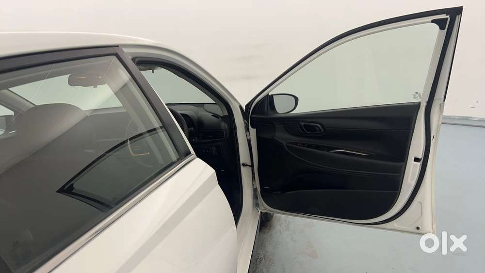Hyundai New I20 1.2 Asta (o) Mt, 2021, Petrol