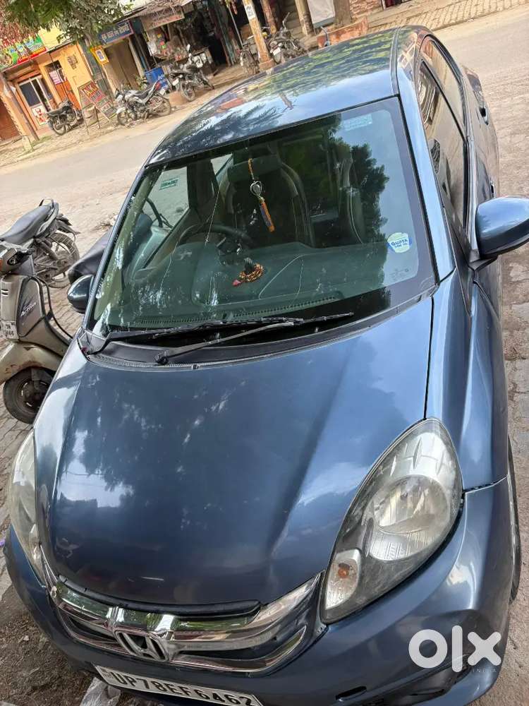 Ungent Sale Honda Amaze 2016