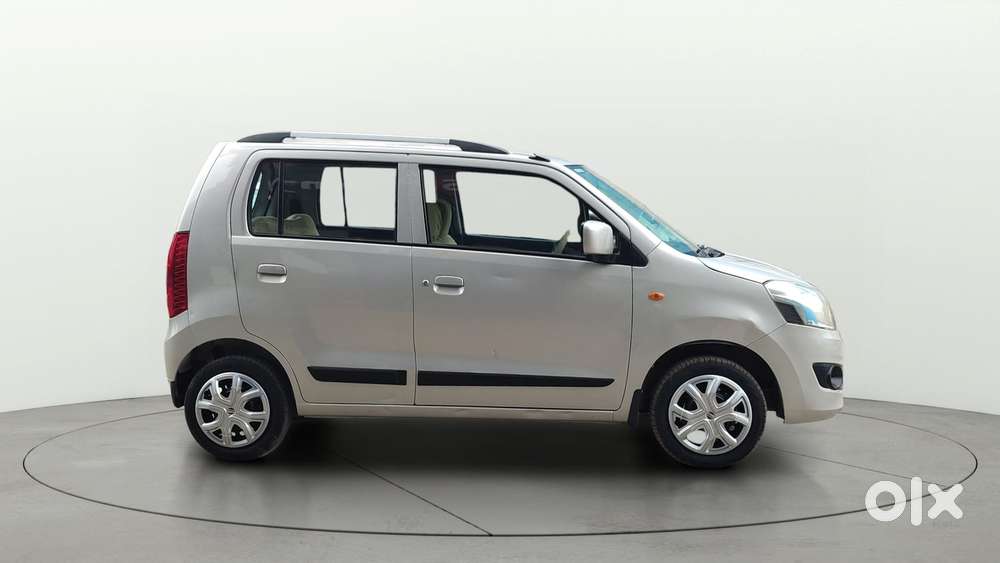 Maruti Suzuki Wagon R 1.0 Vxi Amt, 2017, Petrol