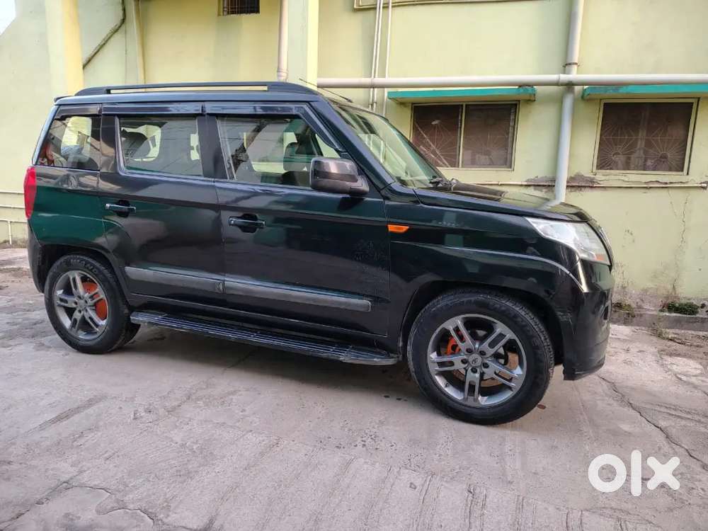 Mahindra Tuv 300 2017 Diesel Well Maintained