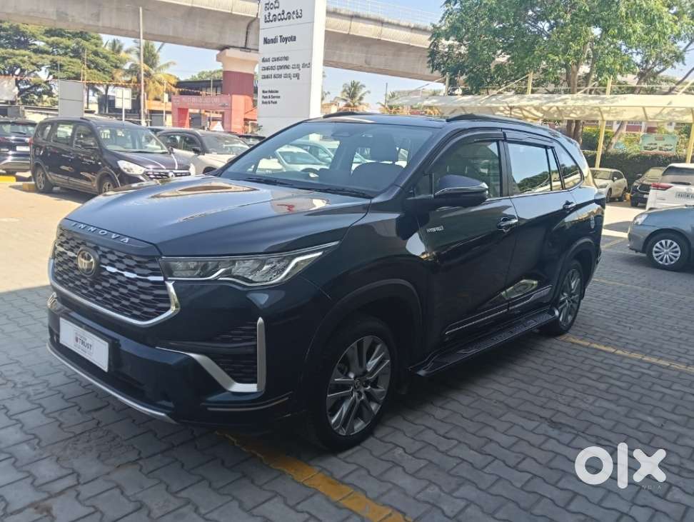 Toyota Innova Hycross 2.0 Zx (o) Hybrid 7 Str, 2024, Diesel
