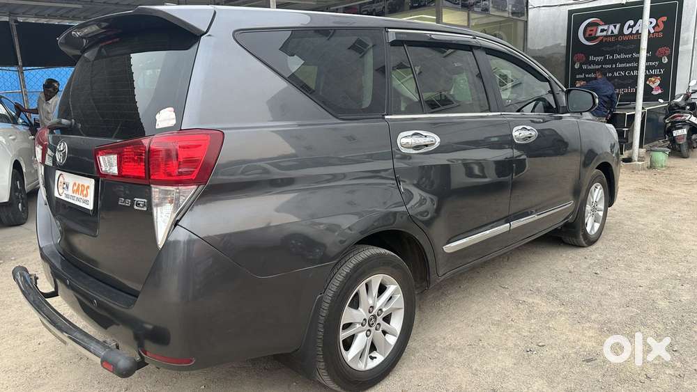 Toyota Innova Crysta 2.8 Gx At 8 Seater, 2018, Diesel