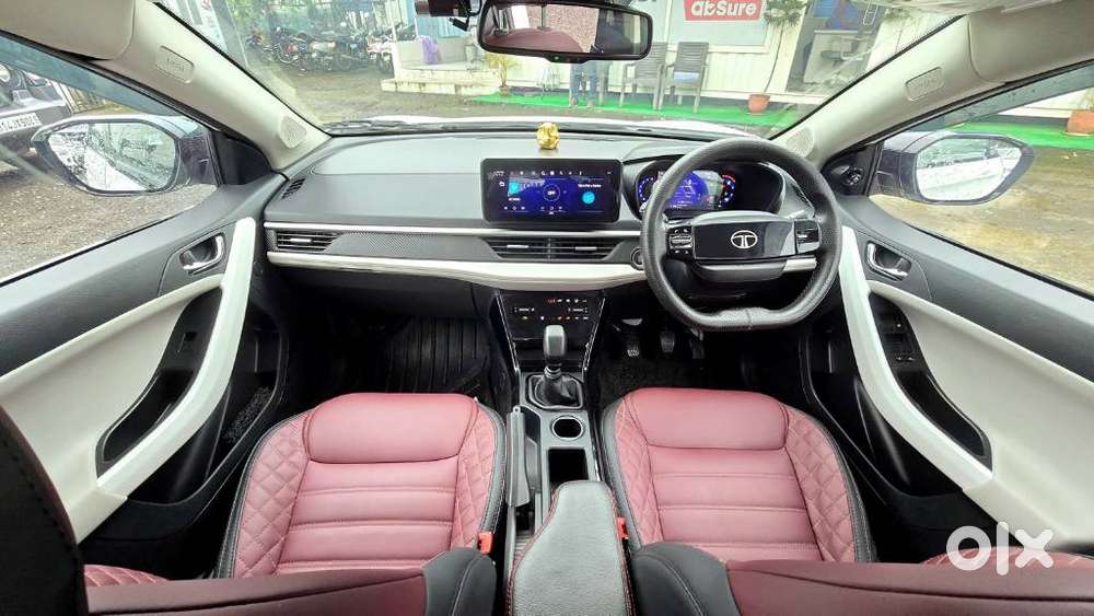 Tata Nexon Creative Plus 1.2 Revotron Petrol 6 Mt, 2025, Cng & Hybri..