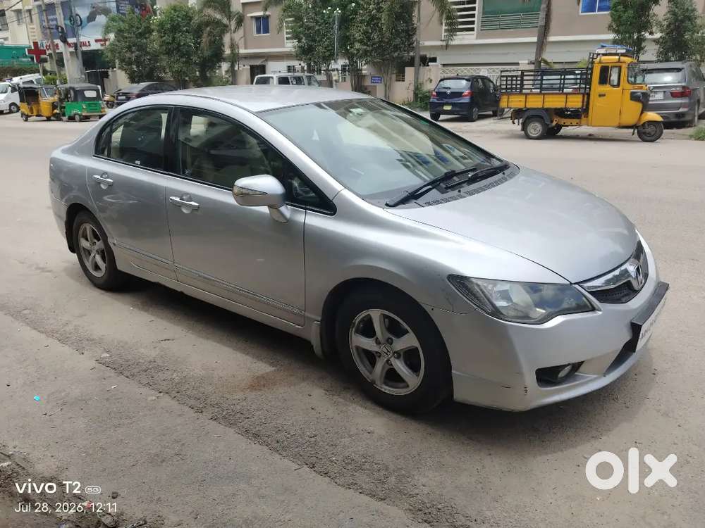Honda Civic 1.8 V Automatic 2010