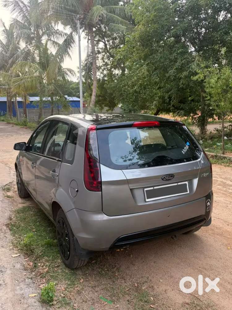 Ford Figo Petrol 2010