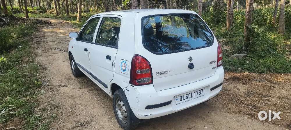 Maruthi Suzuki
Alto Lxi
750000 Km Driven 
3rd Owner