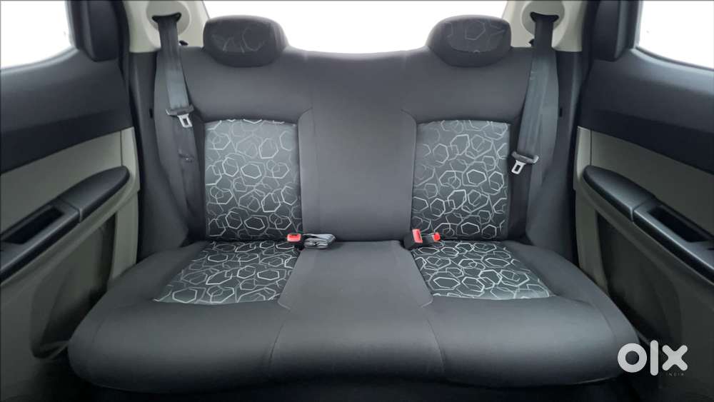 Tata Tiago 1.2 Revotron Xt, 2017, Petrol