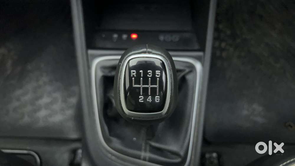 Hyundai Verna 1.5 Mpi Mt Sx (o), 2021, Petrol