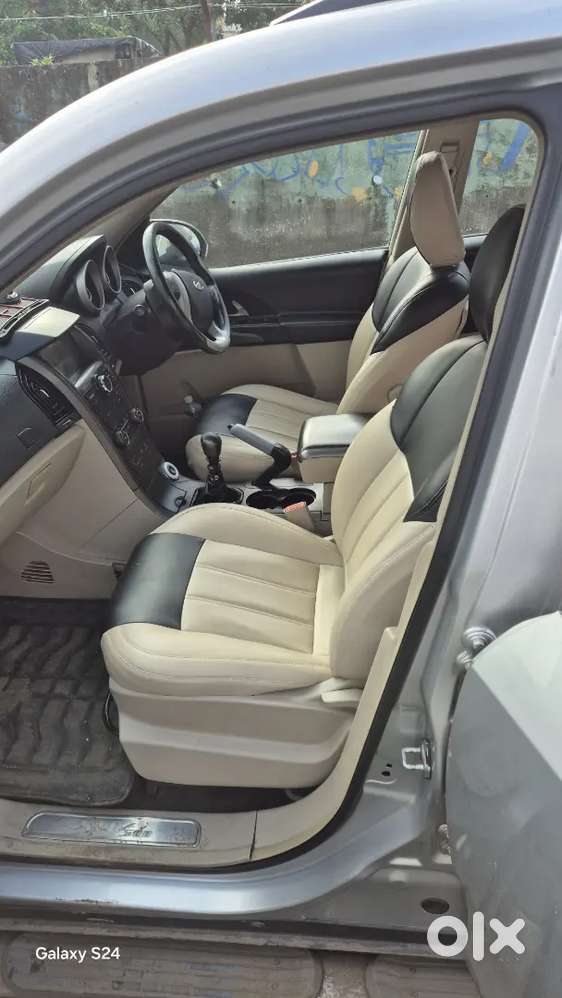 Mahindra Xuv500 2015