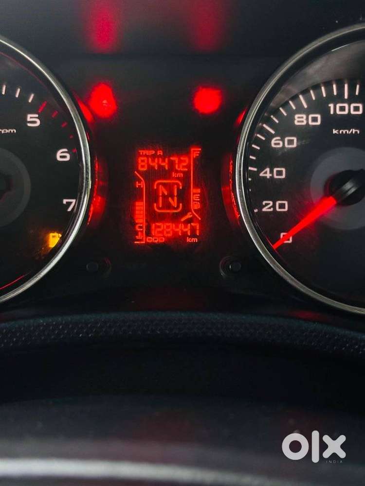 Mahindra Tuv 300, 2018, Diesel