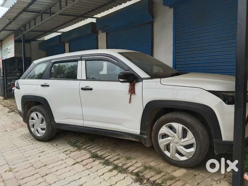 Maruti Suzuki Victoris 2026 Petrol 4000 Km Driven