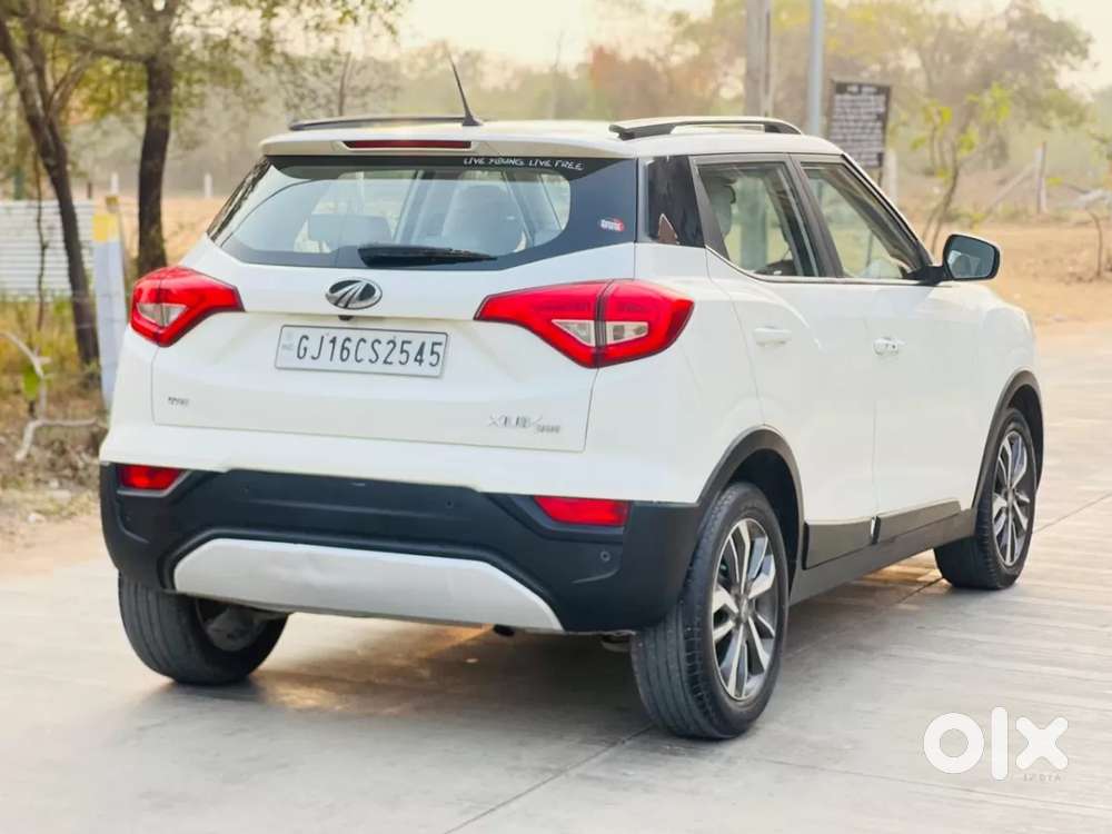 Mahindra Xuv300 W8, 2020, Petrol