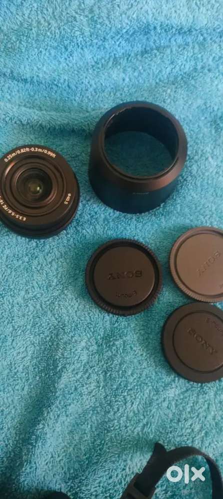Sony Alpha 6100X with power zoom lens