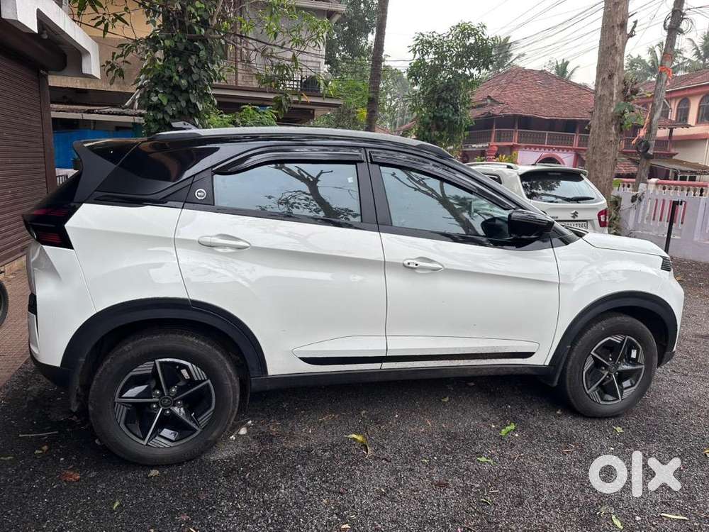 Tata Nexon 2024 Petrol 25000 Km Driven