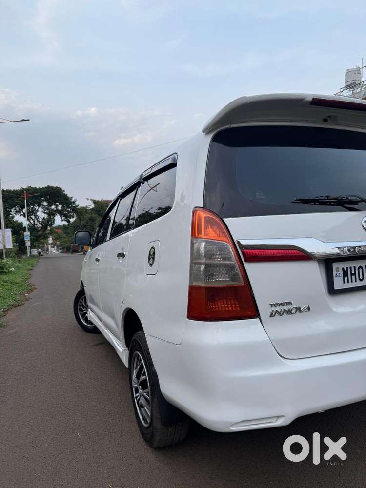 Toyota Innova 2.5 G (diesel) 8 Seater, 2006, Diesel