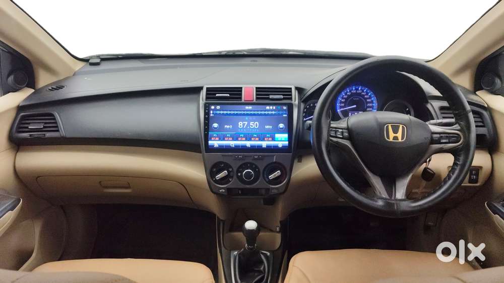 Honda City V Mt, 2013, Petrol