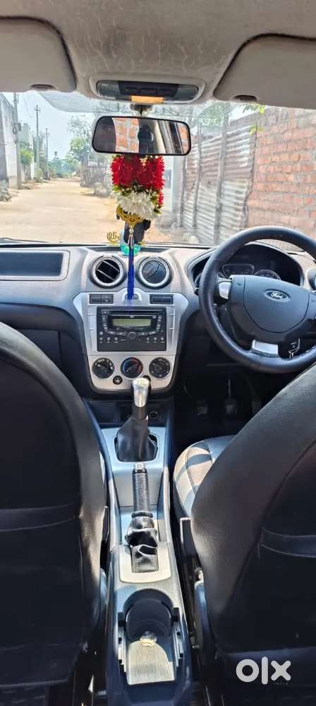 Ford Fiesta Classic 2011 Diesel 192000 Km Driven