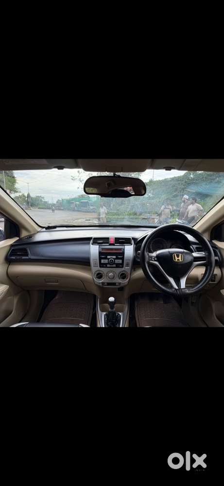 Honda City 2011 Cng & Hybrids 93000 Km Driven