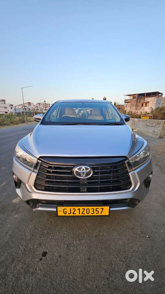 Toyota Innova Crysta 2.4 G Plus Mt 7 Str, 2022, Diesel